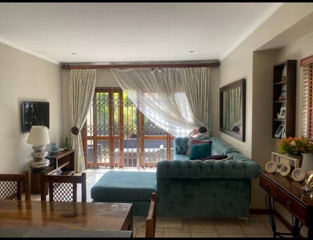 2 BEDROOM PROPERTY TO RENT IN PAULSHOF